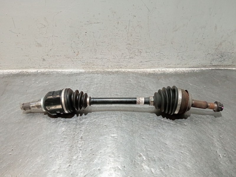 Recambio de transmision delantera izquierda para toyota yaris live referencia OEM IAM 434200D331  