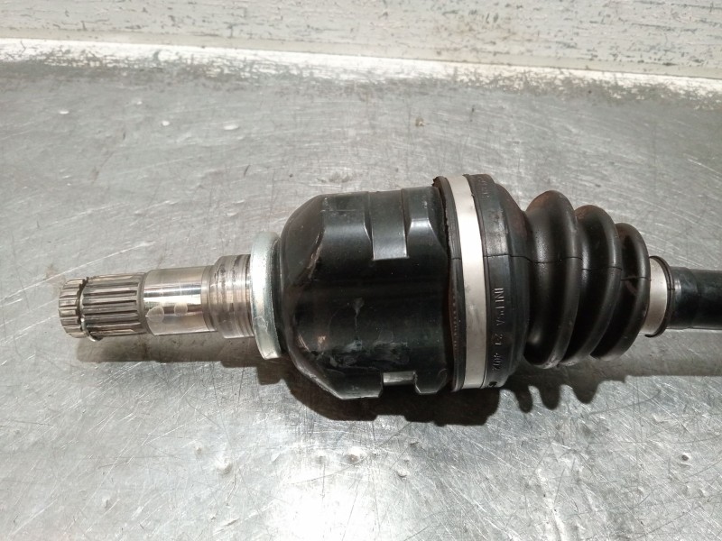 Recambio de transmision delantera izquierda para toyota yaris live referencia OEM IAM 434200D331  