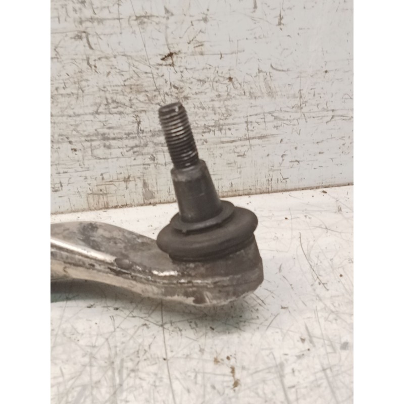 Recambio de brazo suspension inferior delantero derecho para volkswagen passat b5 (3b2) 1.8 t referencia OEM IAM 4D0407696J  