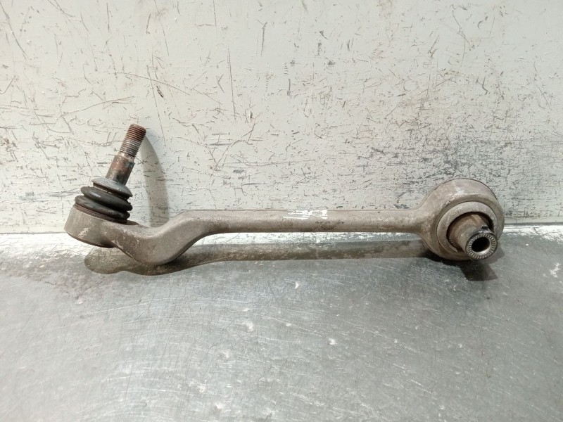 Recambio de brazo suspension superior delantero derecho para bmw serie 3 berlina (e90) 320d referencia OEM IAM 31126763700R  