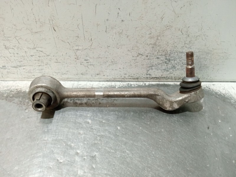 Recambio de brazo suspension superior delantero izquierdo para bmw serie 3 berlina (e90) 320d referencia OEM IAM 31126763699L  