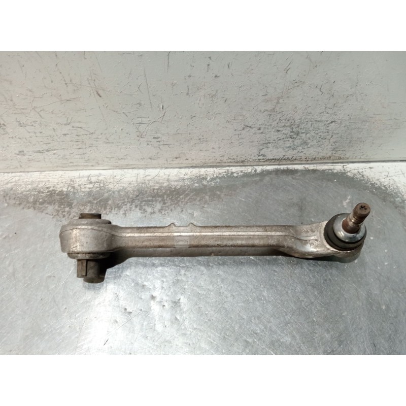 Recambio de brazo suspension superior delantero izquierdo para bmw serie 3 berlina (e90) 320d referencia OEM IAM 31126763699L  