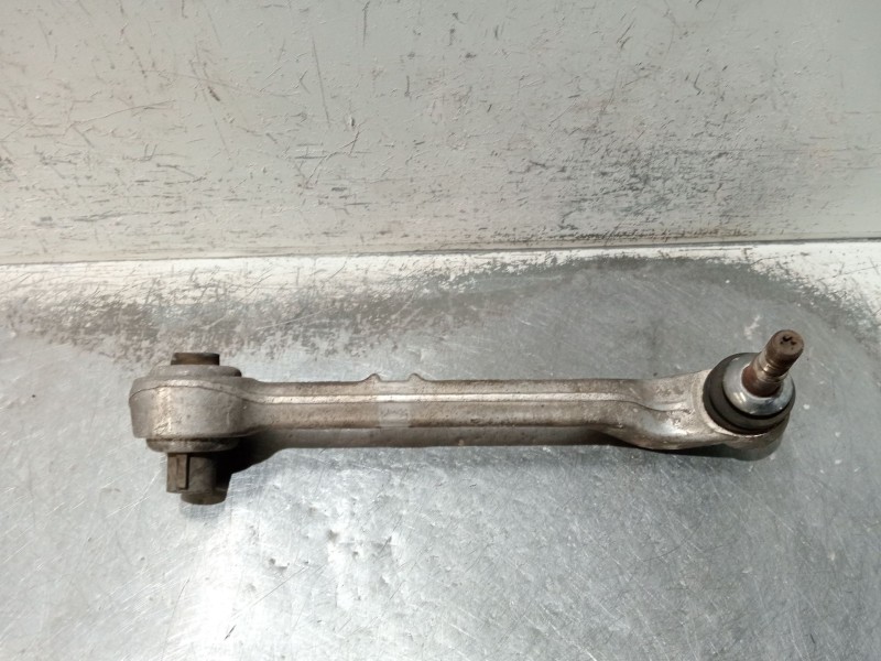 Recambio de brazo suspension superior delantero izquierdo para bmw serie 3 berlina (e90) 320d referencia OEM IAM 31126763699L  