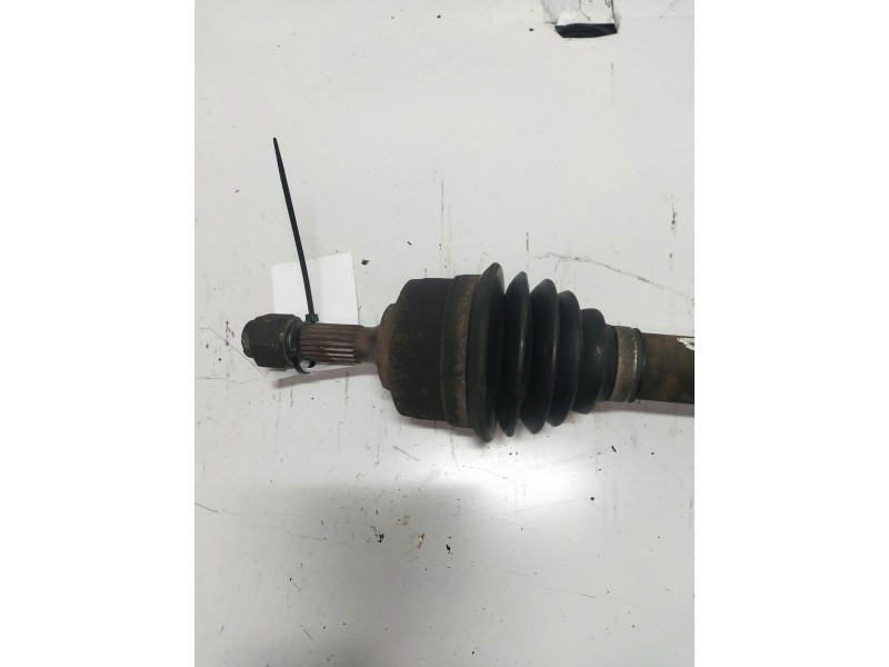 Recambio de transmision delantera izquierda para peugeot 206 berlina xt referencia OEM IAM   