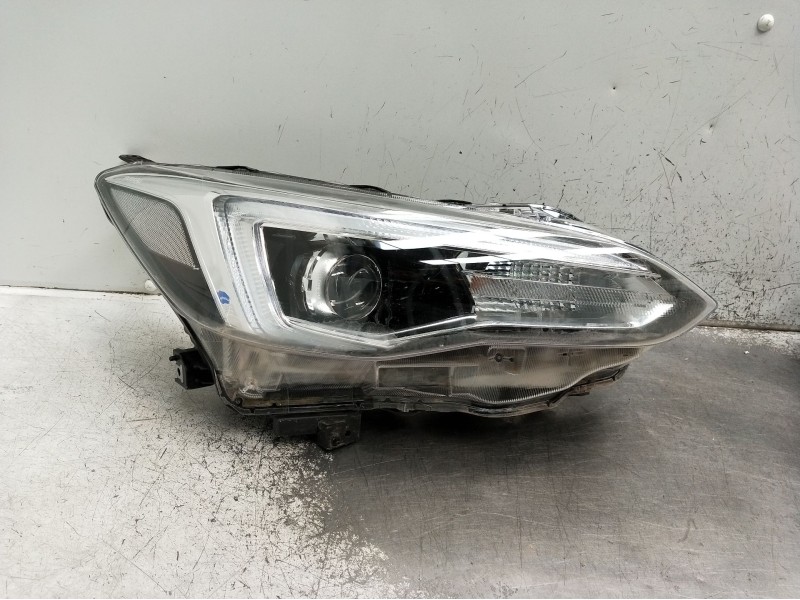 Recambio de faro derecho para subaru xv (gt) 2.0 i e-boxer awd (gte) referencia OEM IAM  ver fotos 