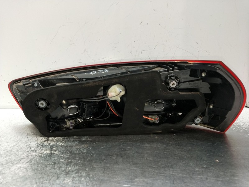 Recambio de piloto trasero izquierdo para citroën c4 spacetourer 1.2 referencia OEM IAM   