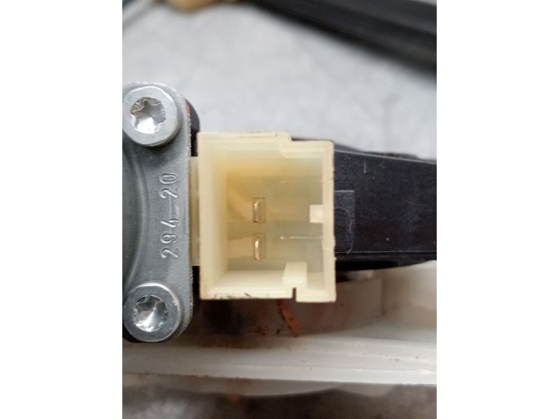 Recambio de elevalunas delantero izquierdo para seat leon sportstourer (kl8) referencia OEM IAM 5fa837461a 5p 