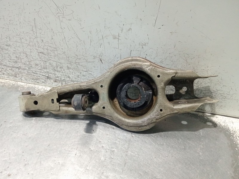 Recambio de brazo suspension inferior trasero derecho para opel insignia b sports tourer (z18) 2.0 cdti (35) referencia OEM IAM 