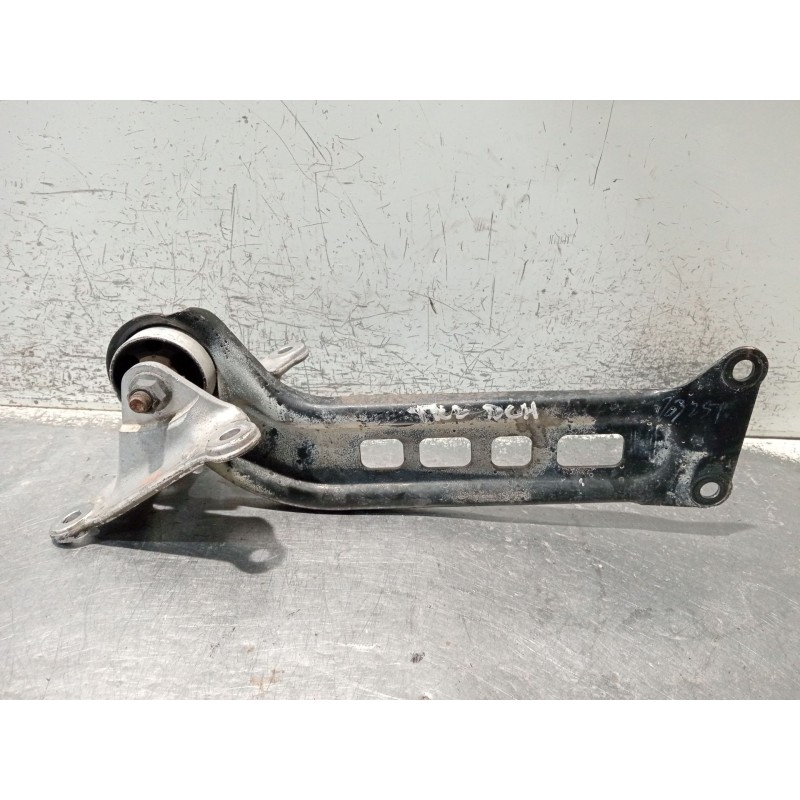 Recambio de brazo suspension superior trasero derecho para opel insignia b sports tourer (z18) 2.0 cdti (35) referencia OEM IAM 