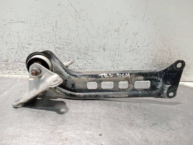 Recambio de brazo suspension superior trasero derecho para opel insignia b sports tourer (z18) 2.0 cdti (35) referencia OEM IAM 