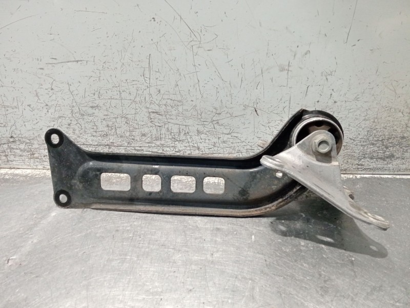 Recambio de brazo suspension superior trasero derecho para opel insignia b sports tourer (z18) 2.0 cdti (35) referencia OEM IAM 