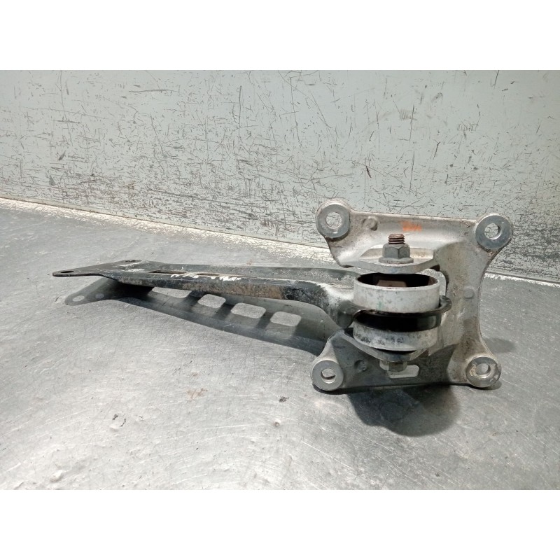 Recambio de brazo suspension superior trasero derecho para opel insignia b sports tourer (z18) 2.0 cdti (35) referencia OEM IAM 