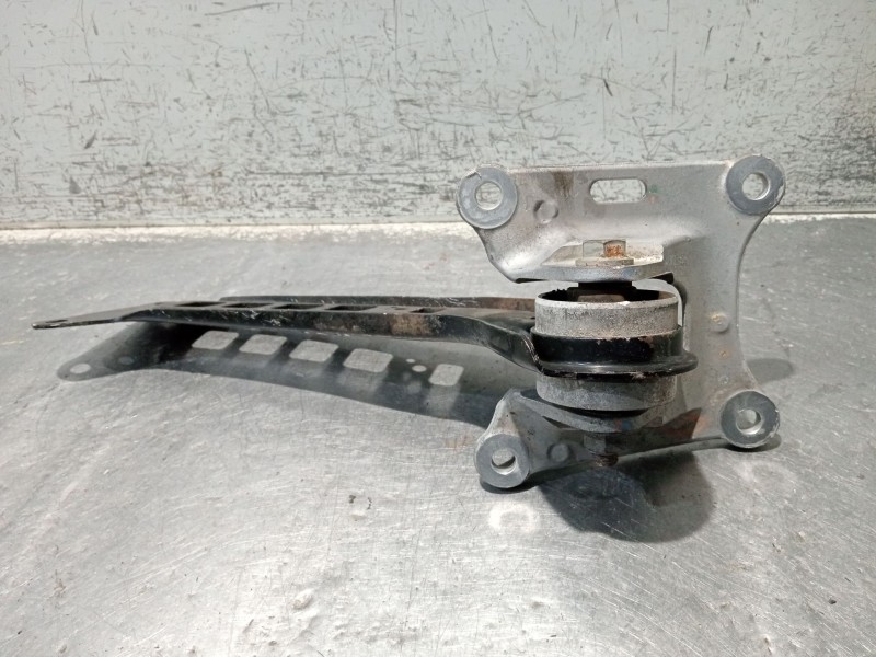 Recambio de brazo suspension superior trasero izquierdo para opel insignia b sports tourer (z18) 2.0 cdti (35) referencia OEM IA