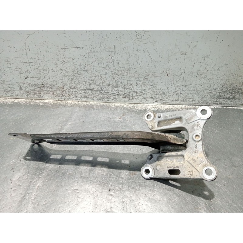 Recambio de brazo suspension superior trasero izquierdo para opel insignia b sports tourer (z18) 2.0 cdti (35) referencia OEM IA