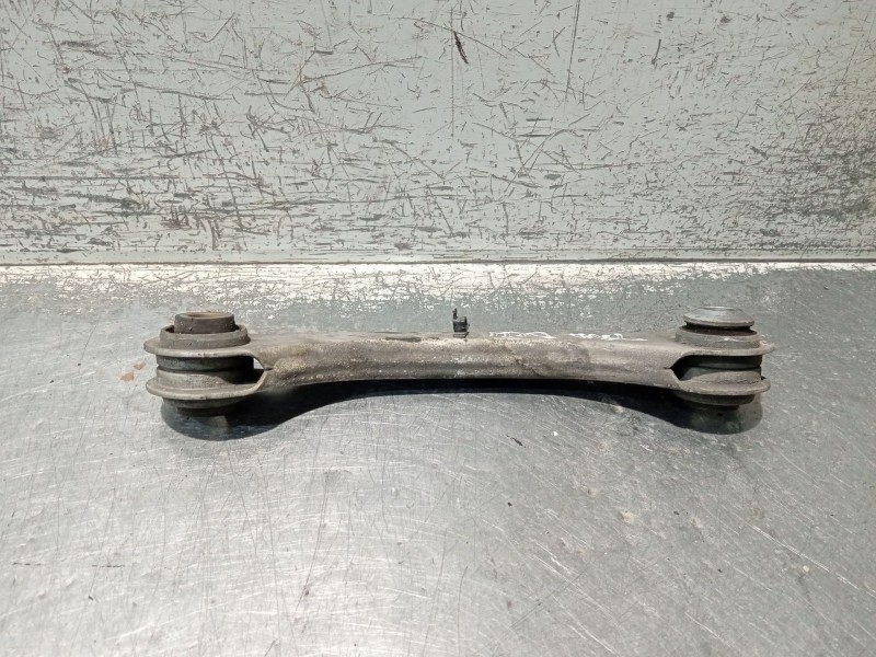 Recambio de brazo suspension superior trasero derecho para opel insignia b sports tourer (z18) 2.0 cdti (35) referencia OEM IAM 