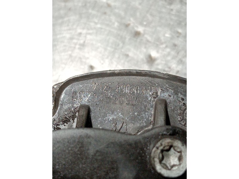 Recambio de depresor freno / bomba vacio para volkswagen touareg (7la) referencia OEM IAM 07Z145209D V125090203H derecho