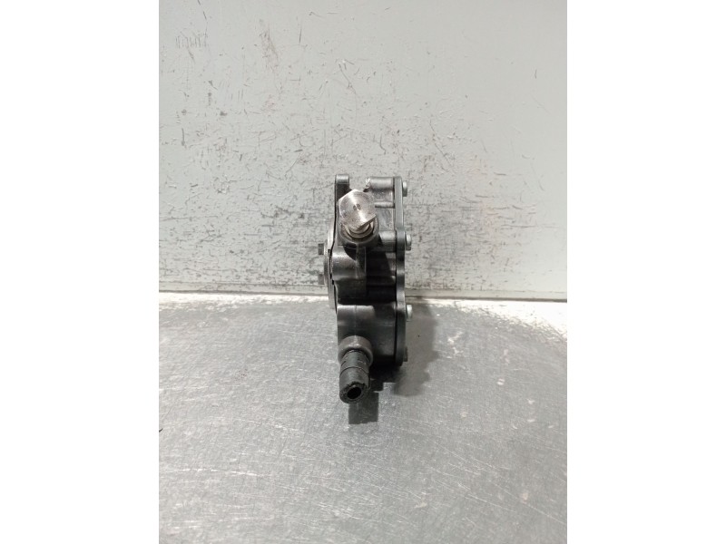Recambio de depresor freno / bomba vacio para volkswagen touareg (7la) referencia OEM IAM LA2231010  
