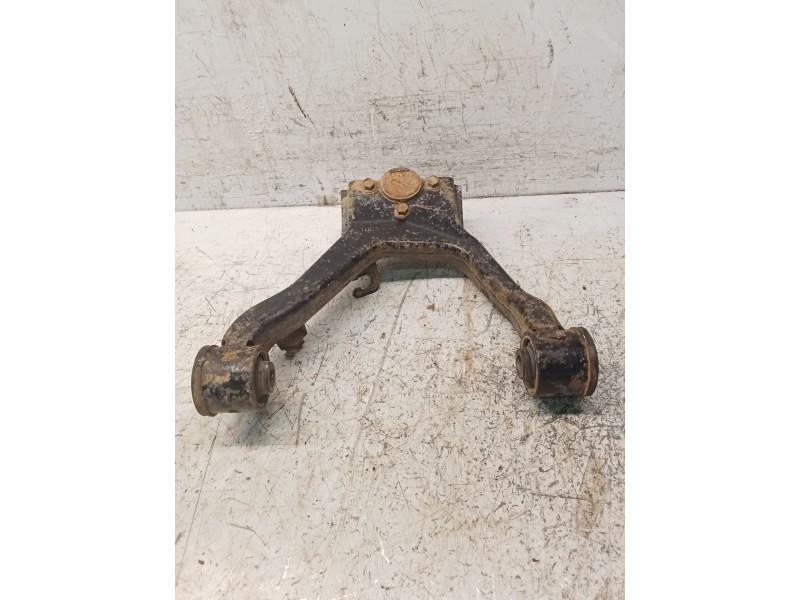 Recambio de brazo suspension superior delantero derecho para mitsubishi montero iv (v8_w, v9_w) 3.2 di-d 4wd (v98w, v88w) refere