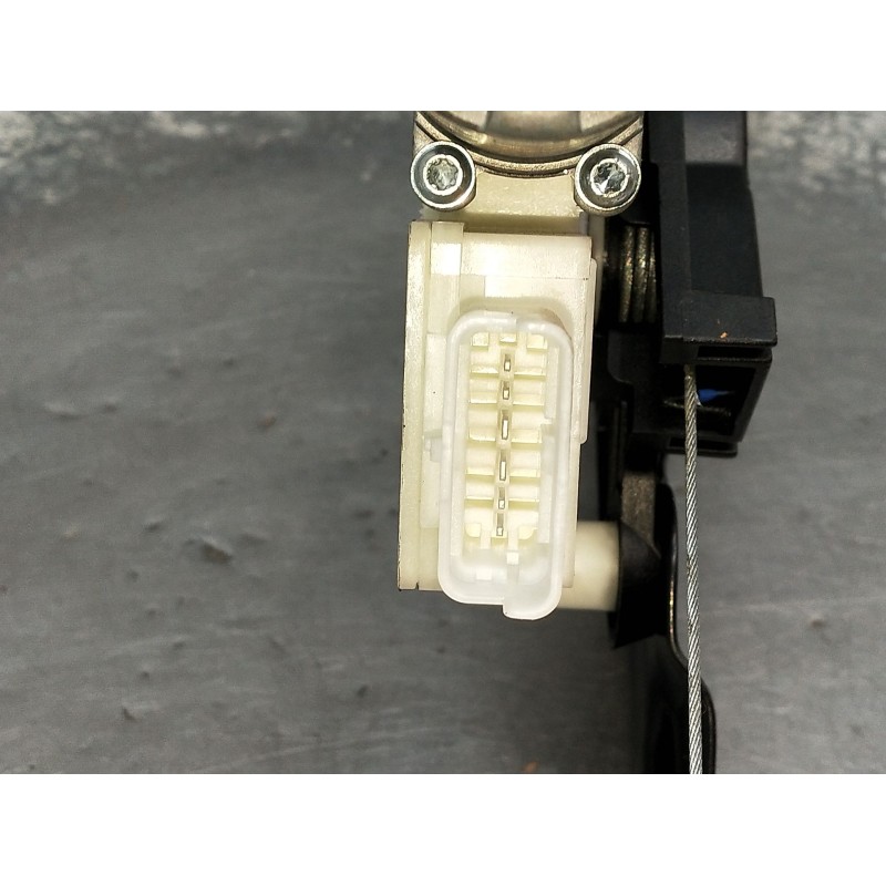 Recambio de elevalunas delantero derecho para citroën c4 spacetourer 1.2 referencia OEM IAM 9826076280 5P 