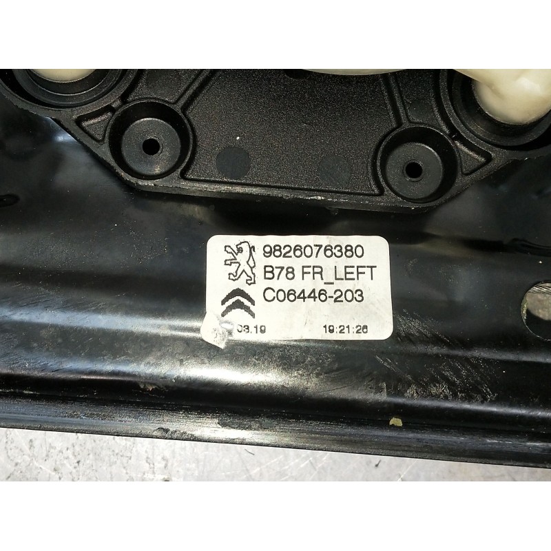 Recambio de elevalunas delantero izquierdo para citroën c4 spacetourer 1.2 referencia OEM IAM 9826076380 5P 