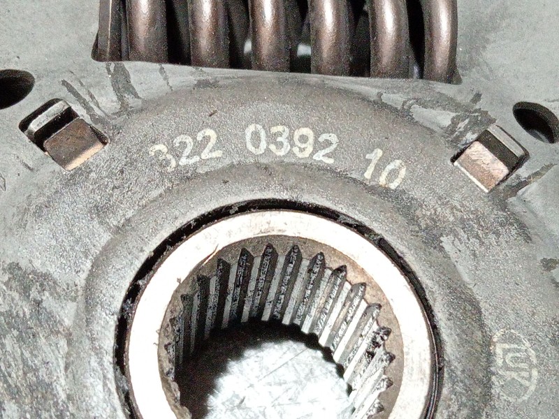 Recambio de kit embrague para dacia logan (ls_) 1.5 dci (ls0k) referencia OEM IAM 322039210 122031210 