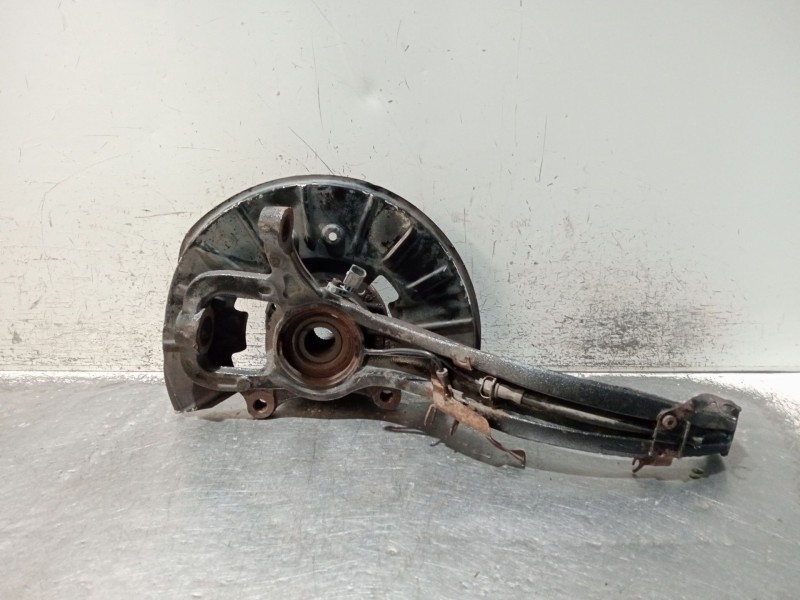 Recambio de mangueta delantera izquierda para volkswagen touareg (7la) referencia OEM IAM 7L0407257A GJS40015 