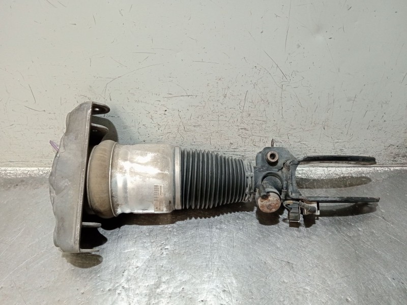 Recambio de amortiguador delantero izquierdo para volkswagen touareg (7la) referencia OEM IAM 7L6412021T 15140002334 