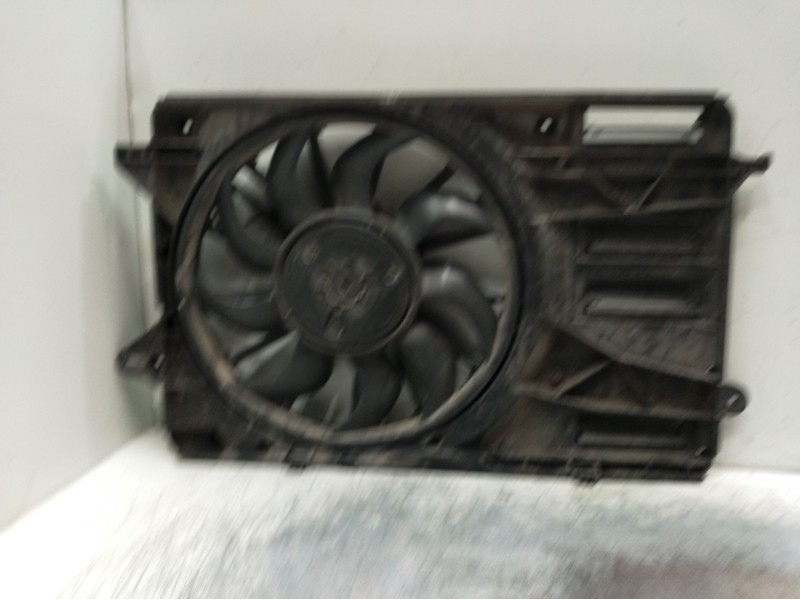 Recambio de electroventilador para opel insignia b sports tourer (z18) 2.0 cdti (35) referencia OEM IAM 84216861  