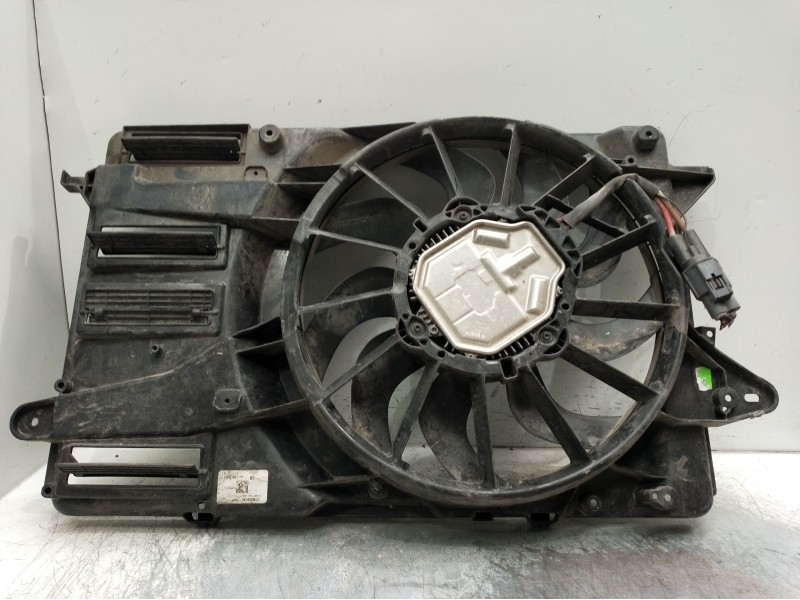 Recambio de electroventilador para opel insignia b sports tourer (z18) 2.0 cdti (35) referencia OEM IAM 84216861  