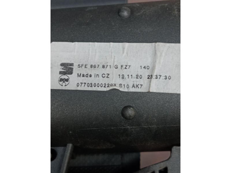 Recambio de bandeja trasera para seat leon sportstourer (kl8) referencia OEM IAM 5fe867871g  