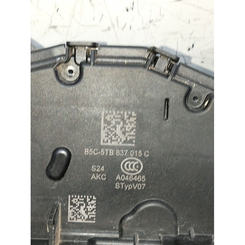 Recambio de motor cierre centralizado delantero izquierdo para seat leon sportstourer (kl8) referencia OEM IAM B5C5TB837015C  