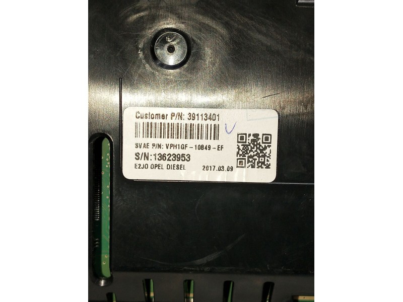 Recambio de cuadro instrumentos para opel insignia b sports tourer (z18) 2.0 cdti (35) referencia OEM IAM 39113401 13623953  