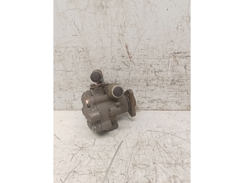 Recambio de bomba direccion para volkswagen passat b5 (3b2) 1.8 t referencia OEM IAM 8D0145156LE6  
