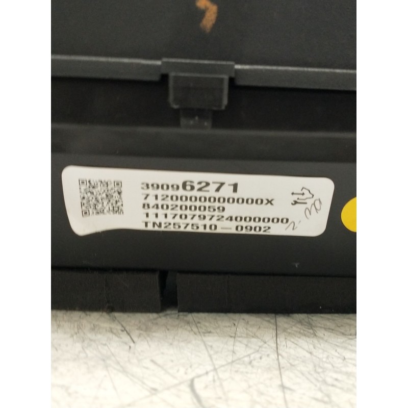 Recambio de pantalla multifuncion para opel insignia b sports tourer (z18) 2.0 cdti (35) referencia OEM IAM 39096271 840200059 1