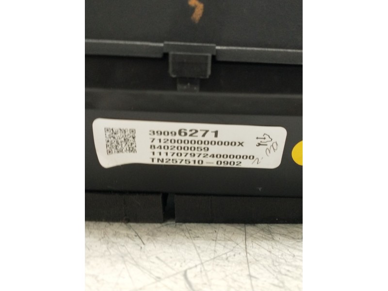 Recambio de pantalla multifuncion para opel insignia b sports tourer (z18) 2.0 cdti (35) referencia OEM IAM 39096271 840200059 1