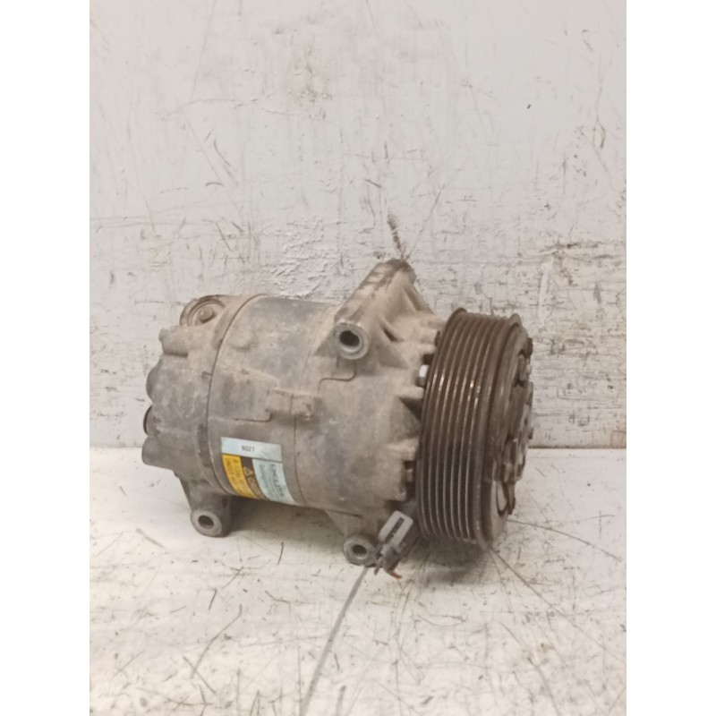 Recambio de compresor aire acondicionado para renault megane ii classic berlina confort authentique referencia OEM IAM 820005326