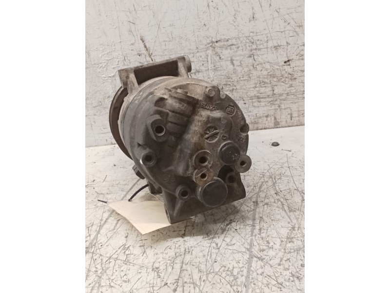 Recambio de compresor aire acondicionado para renault megane ii classic berlina confort authentique referencia OEM IAM 820005326