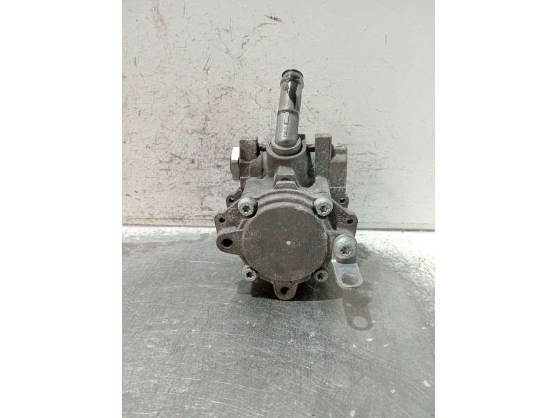Recambio de bomba direccion para bmw serie 3 berlina (e90) 320d referencia OEM IAM 678883803 5002102 