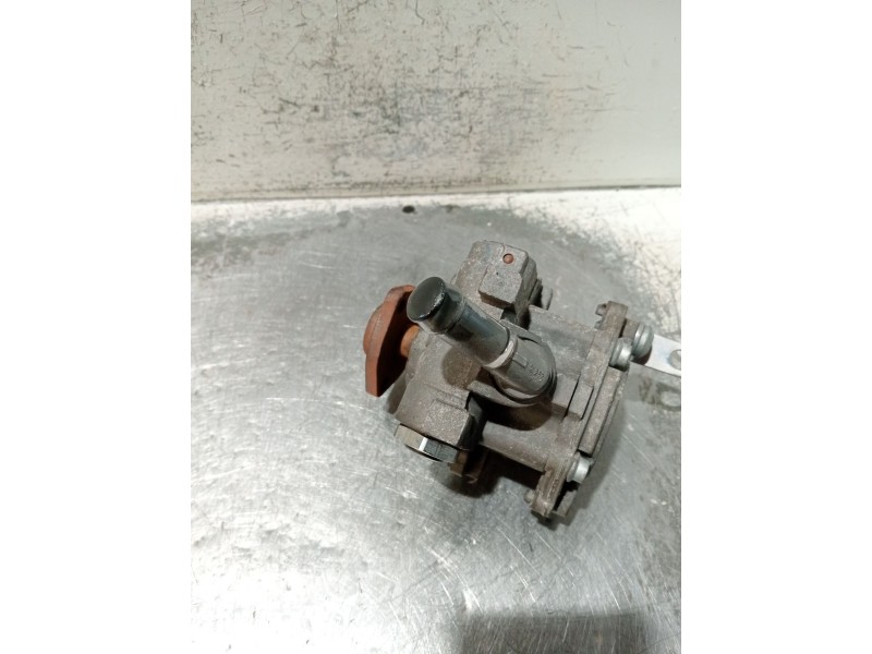 Recambio de bomba direccion para bmw serie 3 berlina (e90) 320d referencia OEM IAM 678883803 5002102 