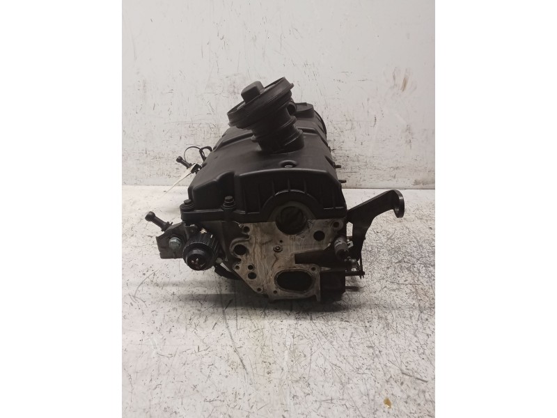 Recambio de culata para audi a3 (8l) referencia OEM IAM 038103373R  