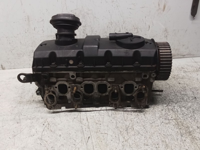 Recambio de culata para audi a3 (8l) referencia OEM IAM 038103373R  