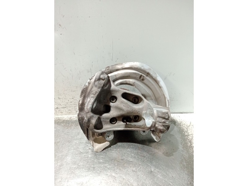 Recambio de mangueta delantera derecha para bmw serie 3 lim. (f30) referencia OEM IAM 56091210 686773603 