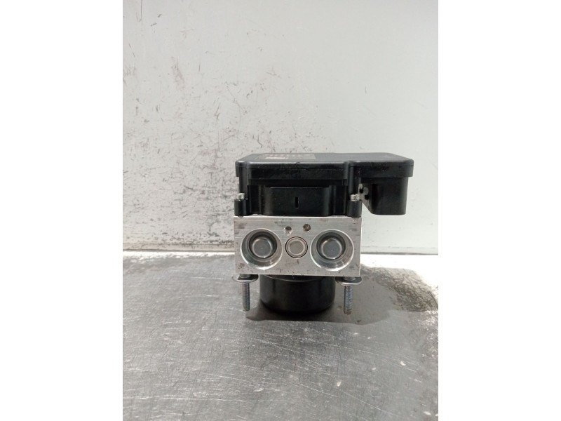 Recambio de abs para toyota yaris live referencia OEM IAM 895410D100 445400D020 06210226054