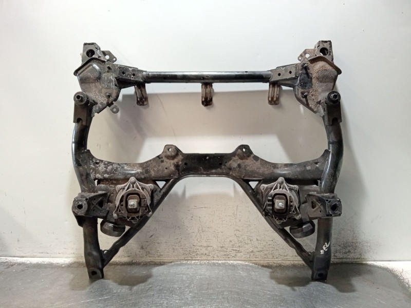 Recambio de puente delantero para bmw serie 3 lim. (f30) referencia OEM IAM  cuna 