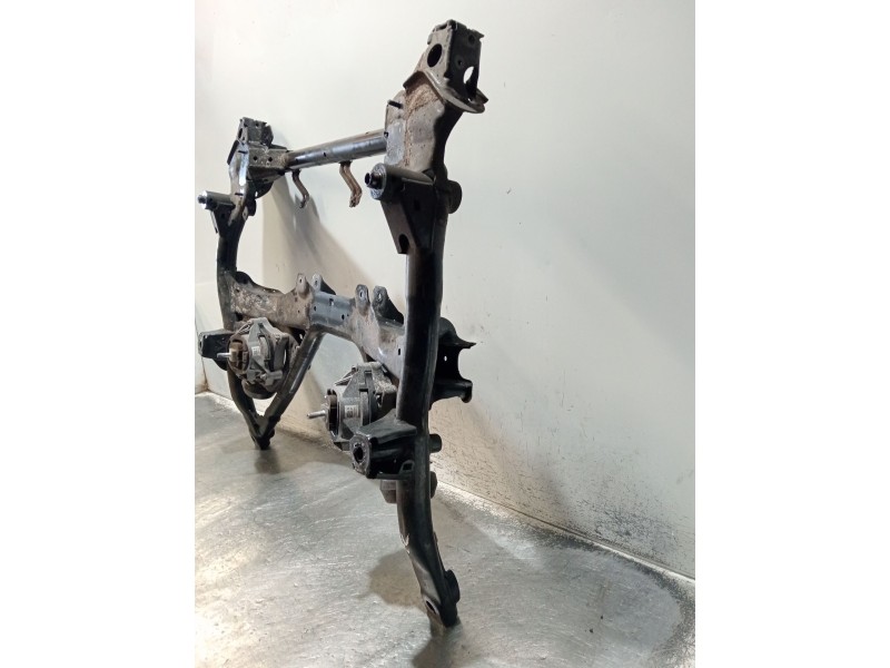 Recambio de puente delantero para bmw serie 3 lim. (f30) referencia OEM IAM  cuna 