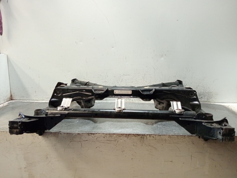 Recambio de puente delantero para bmw serie 3 lim. (f30) referencia OEM IAM  cuna 