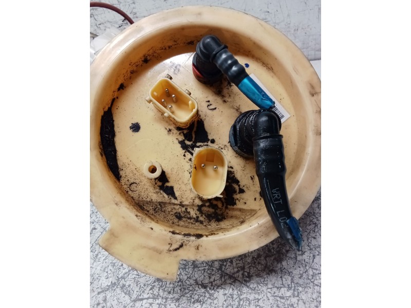 Recambio de bomba combustible para bmw serie 5 lim. (f10) 525d xdrive referencia OEM IAM   
