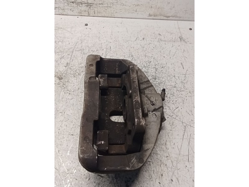 Recambio de pinza freno delantera derecha para bmw serie 5 lim. (f10) 525d xdrive referencia OEM IAM   