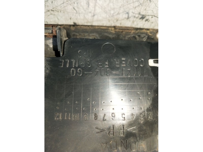 Recambio de rejilla delantera para honda civic vi hatchback (ej, ek) 1.5 i (ek3) referencia OEM IAM 71123S04G0  