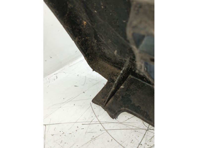 Recambio de rejilla delantera para mitsubishi galloper (hyundai) referencia OEM IAM   